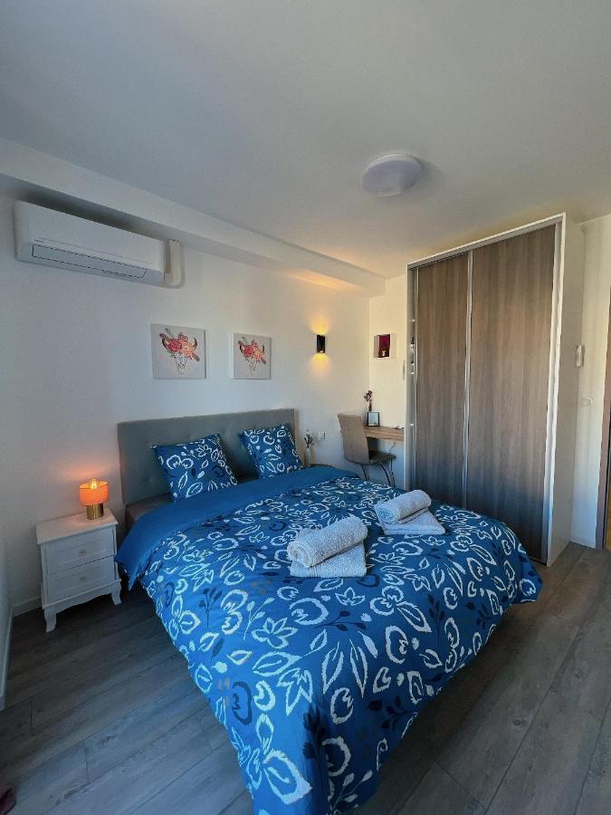 בריב-לה-גייארד Accueillant T2 Renove Clim Centre Ville Terrasse מראה חיצוני תמונה